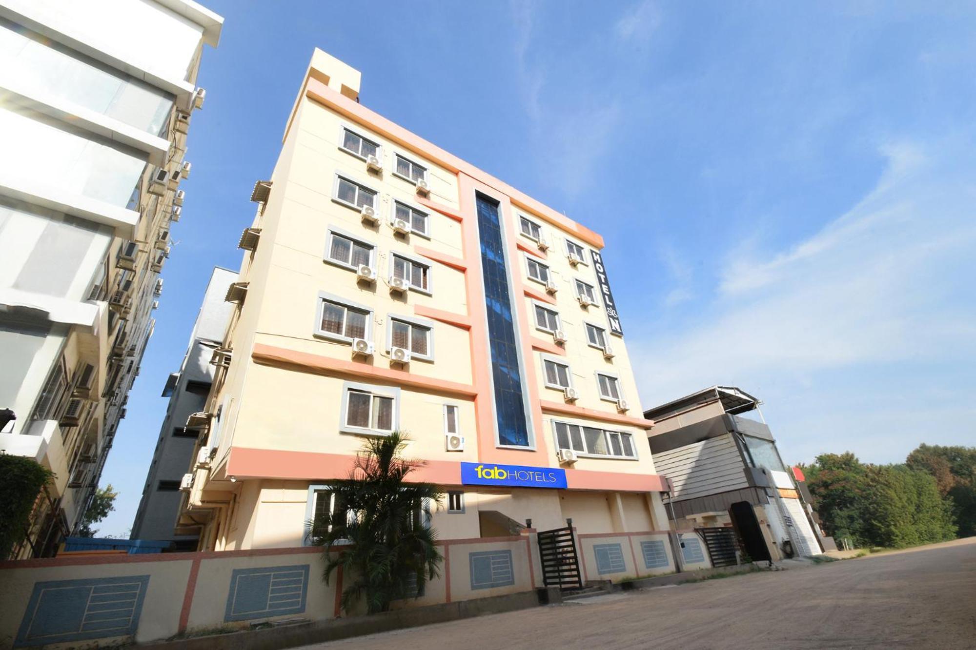 Fabhotel N Residency, Hitech City - 350M From Yashoda Hospital, Hitech City 海得拉巴 外观 照片